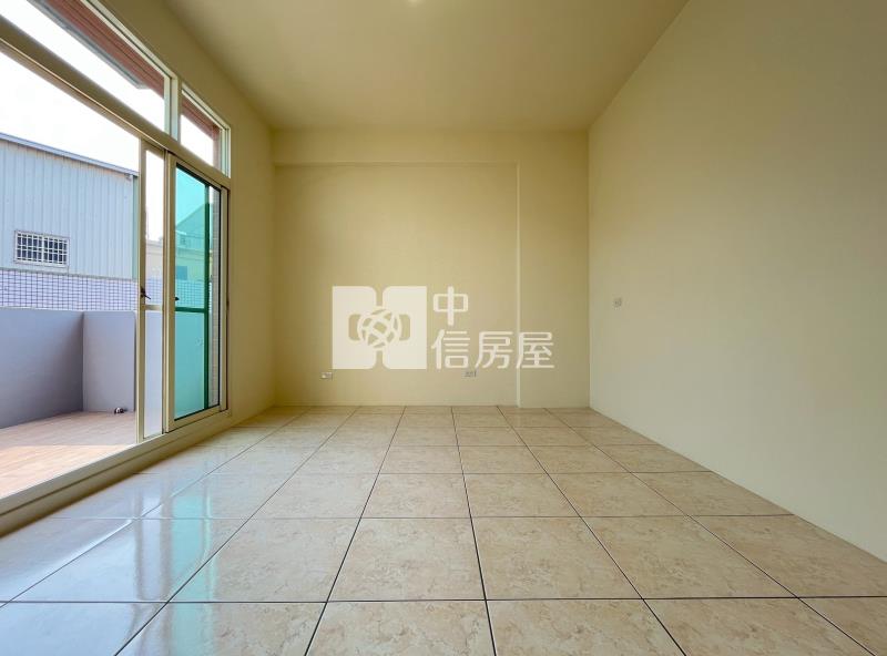 萬來國小全新整理臨路邊間別墅房屋室內格局與周邊環境