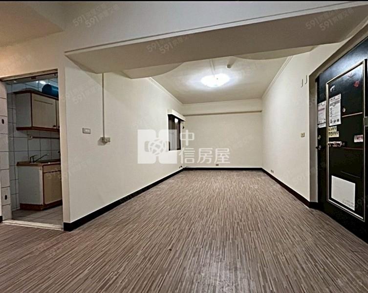 楊梅交流道3房+平面車房屋室內格局與周邊環境