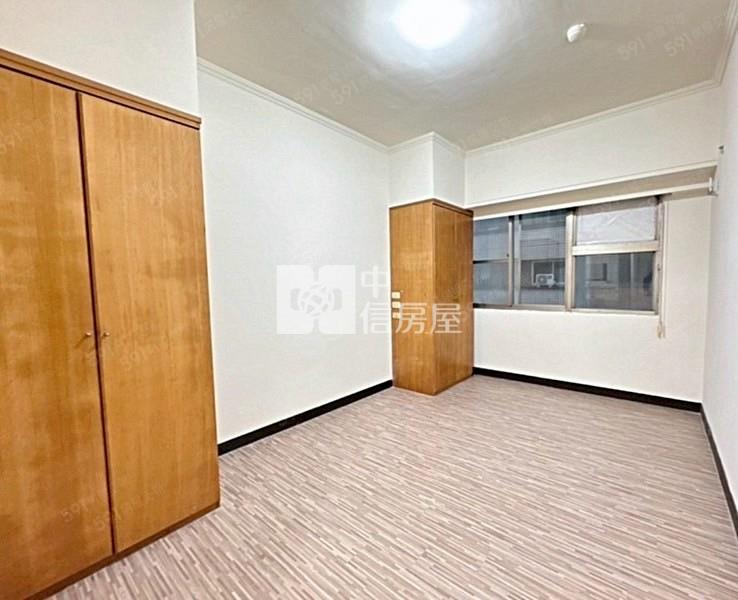 楊梅交流道3房+平面車房屋室內格局與周邊環境