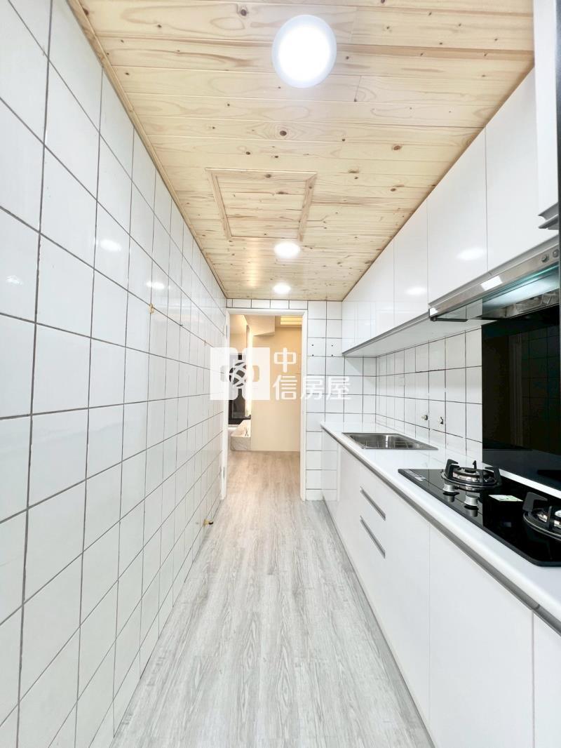 樹孝長億華廈.稀有釋出.全新整理視野華廈房屋室內格局與周邊環境