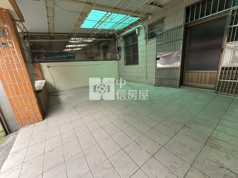 龍潭復興路大面寬透天房屋室內格局與周邊環境