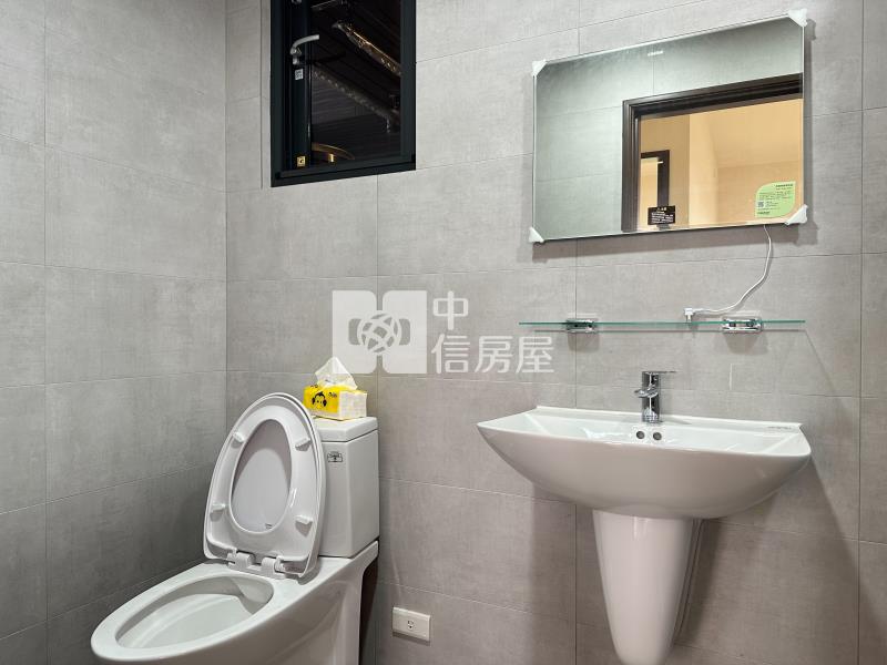 A16全新3房車(卓悅卓岳)房屋室內格局與周邊環境