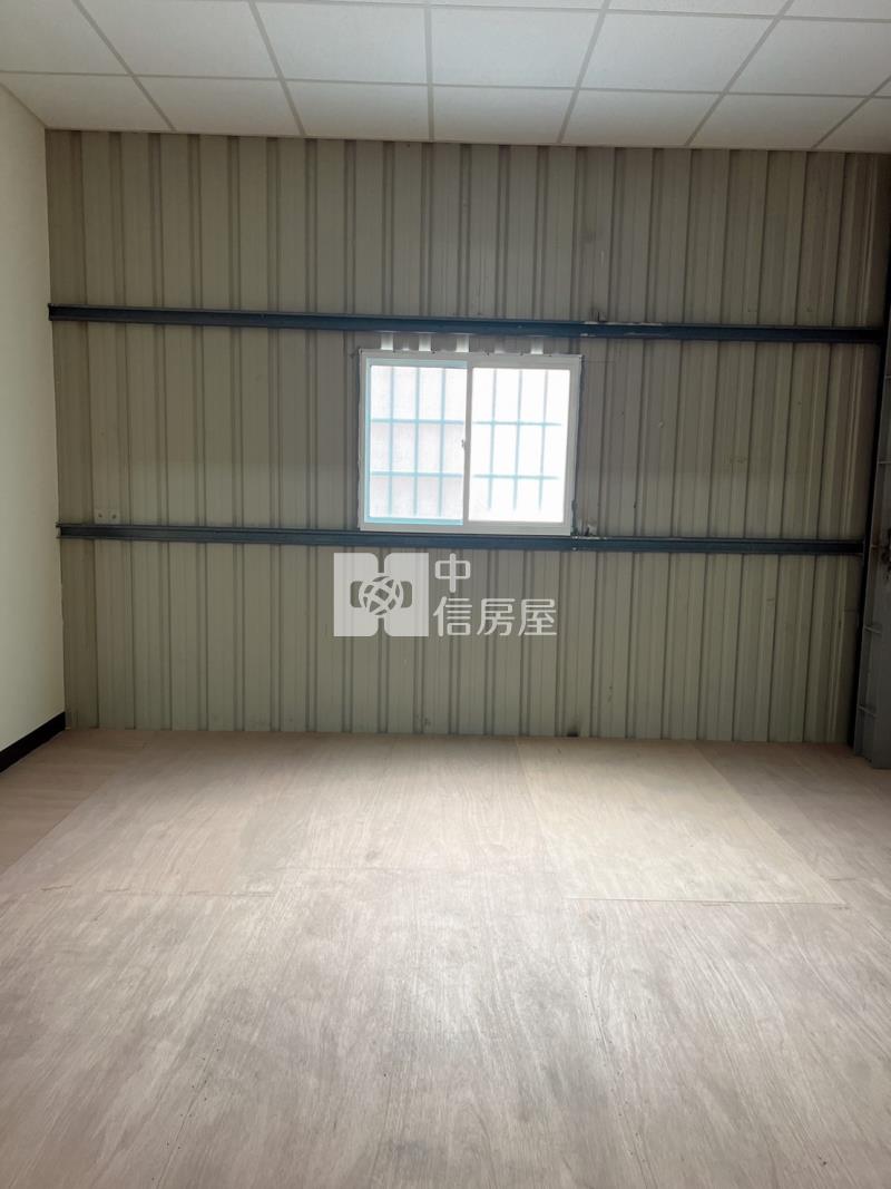 忠孝超夯透天房屋室內格局與周邊環境