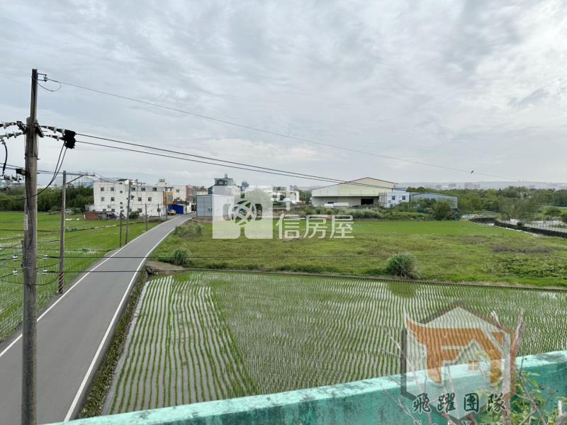 近龍岡圓環獨棟大地坪透天＂四面採光＂房屋室內格局與周邊環境