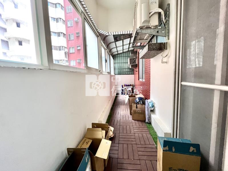 水湳聖府晶華三房平車房屋室內格局與周邊環境