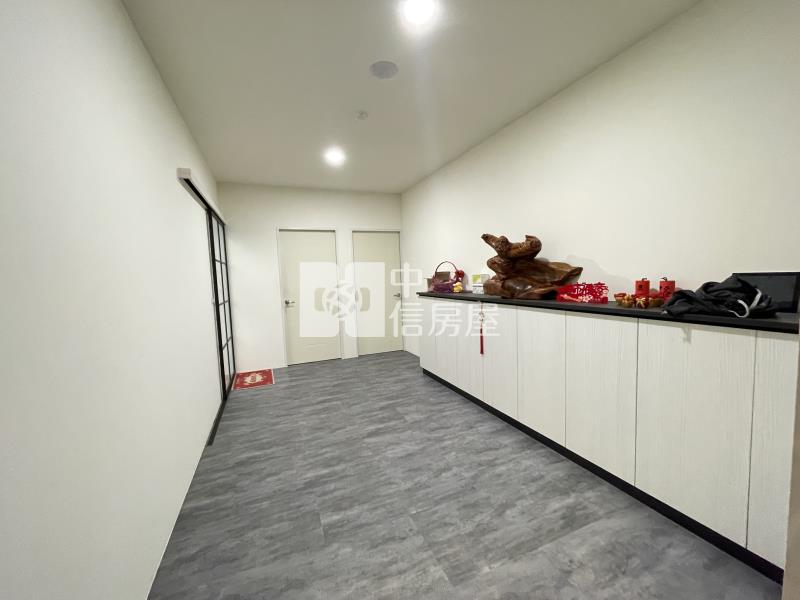 觀音新坡國小12米路農地鋼構廠房房屋室內格局與周邊環境