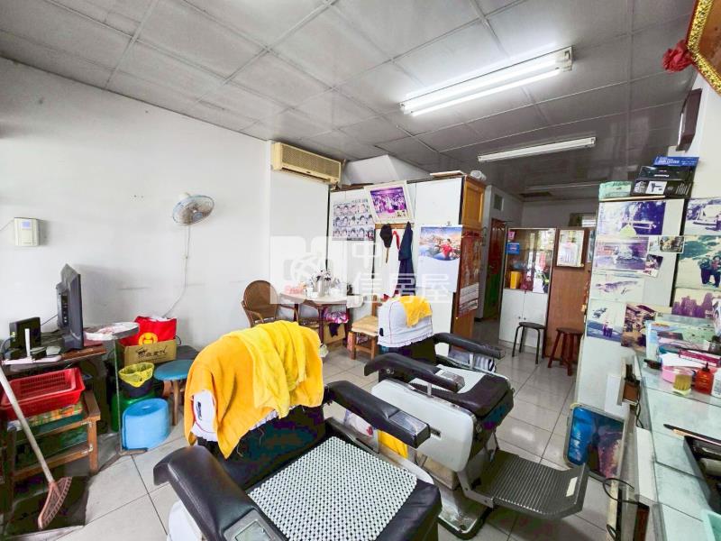 【奔馳】向日葵透天店面房屋室內格局與周邊環境