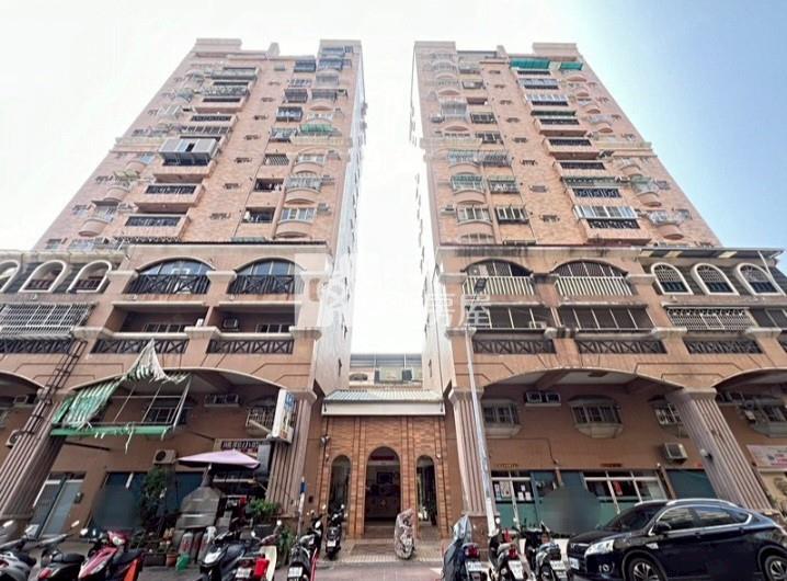 文藻商圈收租/高樓層景觀宅四房房屋室內格局與周邊環境