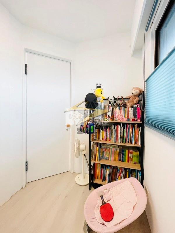 【星鑽】A18高鐵站前精美裝潢景觀2+1房車房屋室內格局與周邊環境