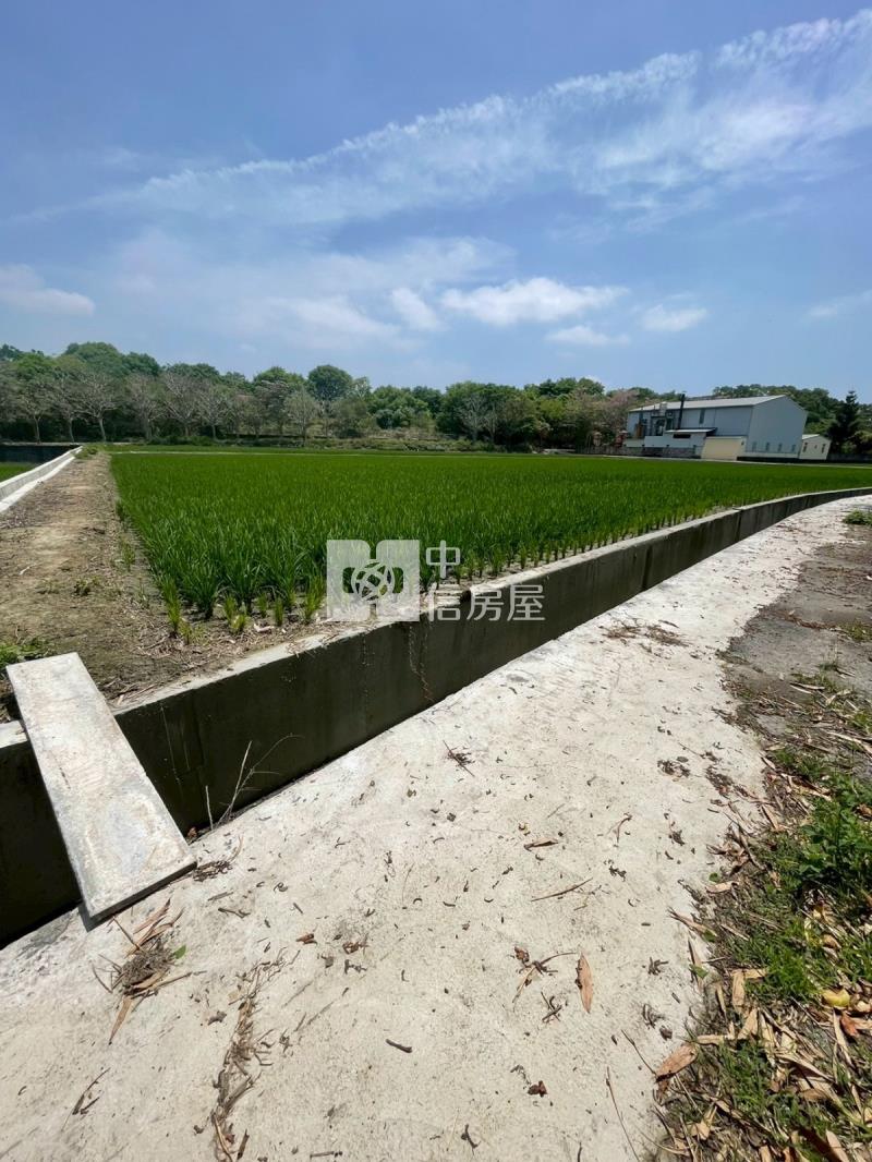 草屯稀有大地坪農地房屋室內格局與周邊環境