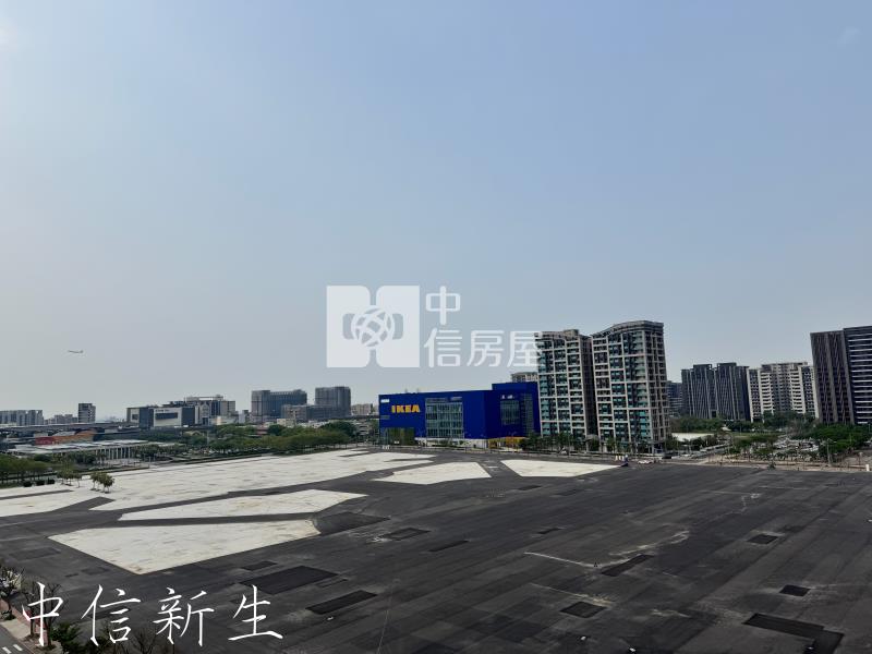 A18高鐵站前600米商辦+4車位房屋室內格局與周邊環境