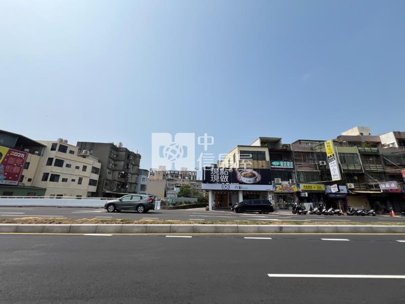 新竹中華路30米旁近350坪工業地房屋室內格局與周邊環境