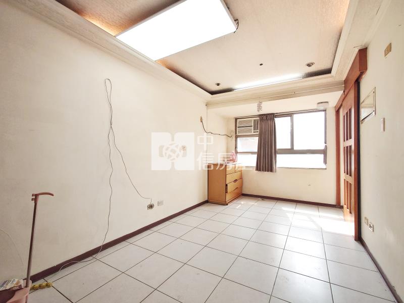 麗園道視野1+1房房屋室內格局與周邊環境