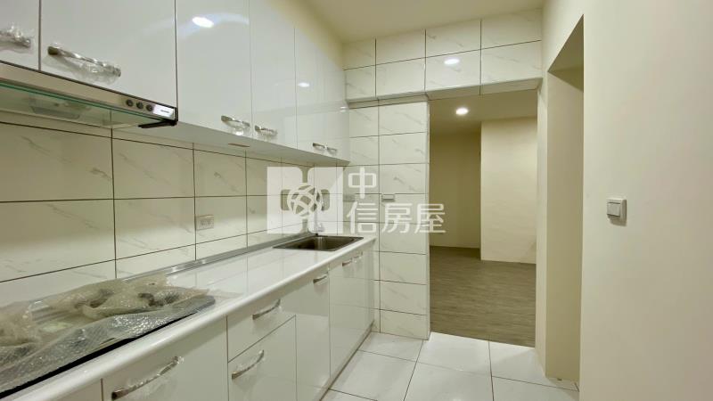 天津商圈三樓三房精美公寓房屋室內格局與周邊環境