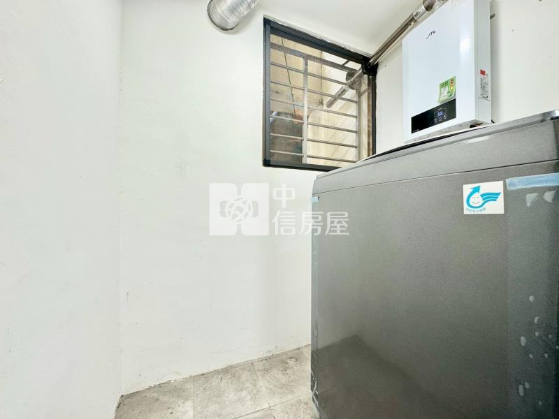 南海大廈教育大學精裝電梯兩房房屋室內格局與周邊環境