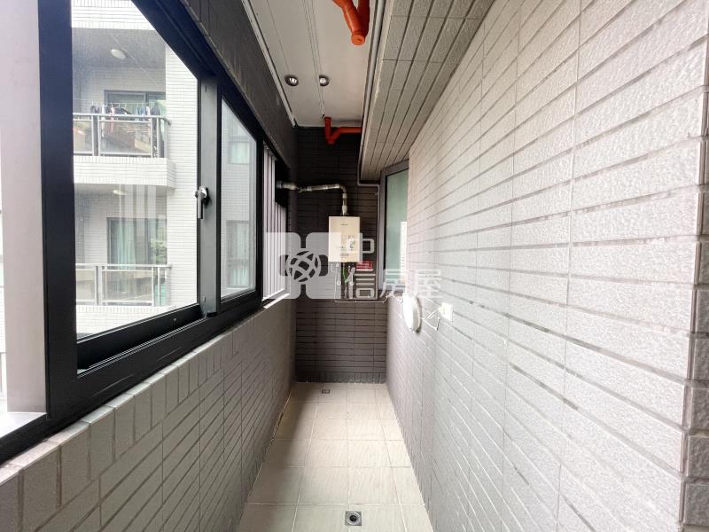 佳泰大崇德三房平車B房屋室內格局與周邊環境