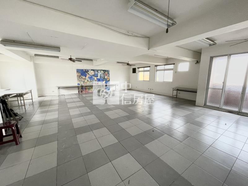 東山商圈大地坪幼兒園電梯透店(專任）房屋室內格局與周邊環境