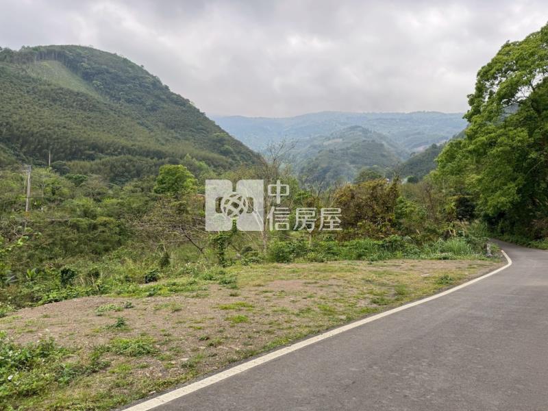 新竹尖石民宿露營原保地房屋室內格局與周邊環境