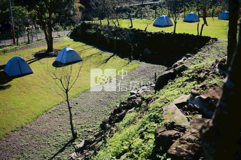 新竹尖石民宿露營原保地房屋室內格局與周邊環境