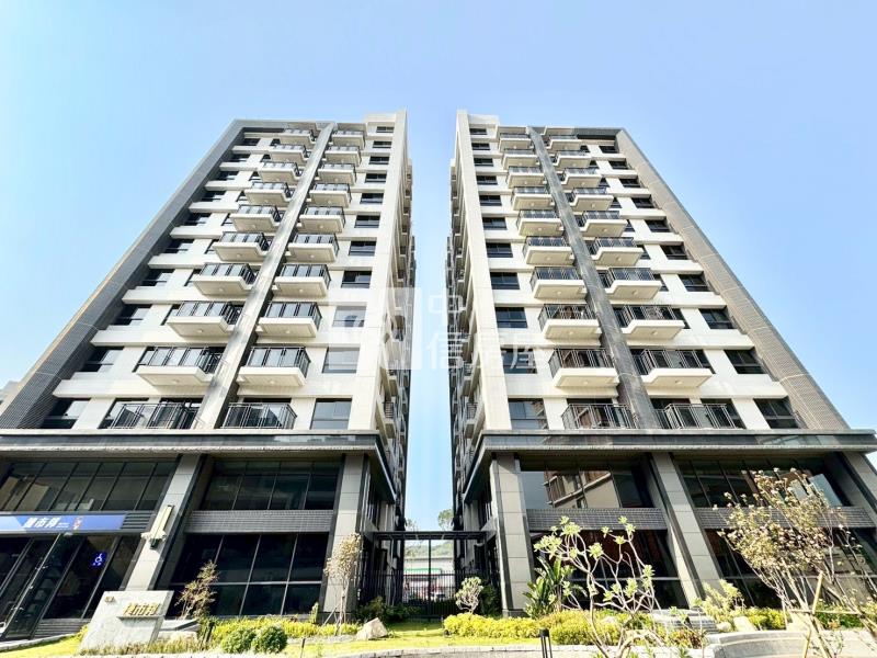 捷市邦烏日高鐵特區三房連號雙平車房屋室內格局與周邊環境
