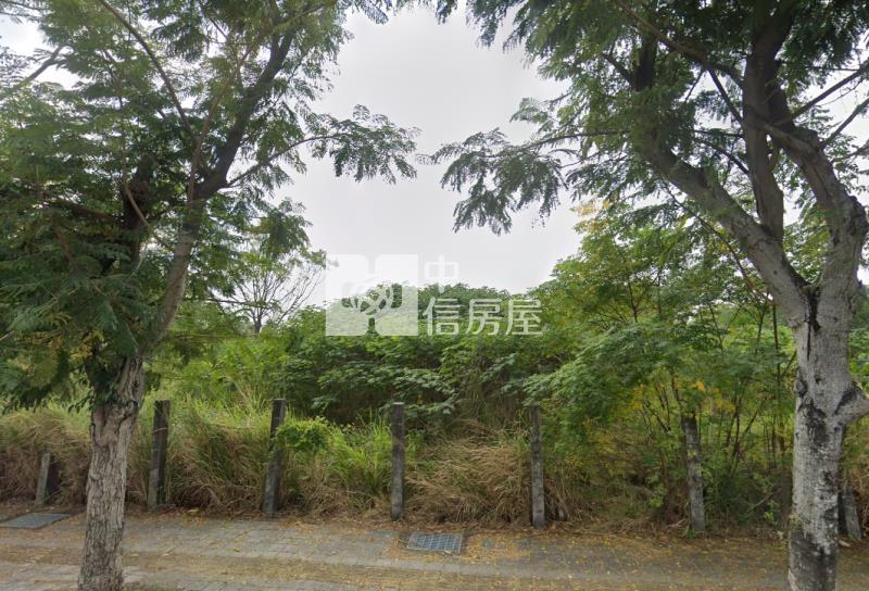 台南歸仁高鐵旁方正建地房屋室內格局與周邊環境