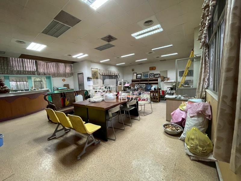 里港交流道都計內農地.合法農舍房屋室內格局與周邊環境