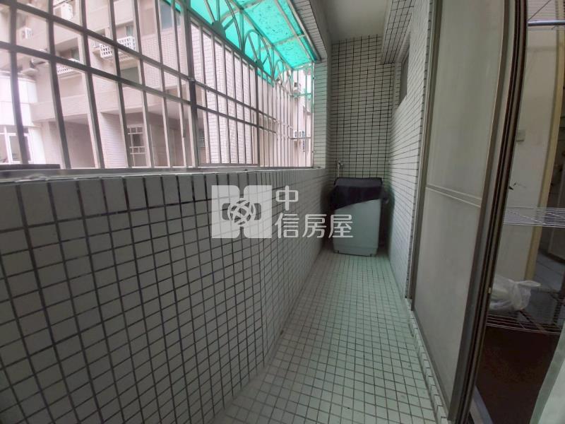 中華家樂福多功能透天房屋室內格局與周邊環境