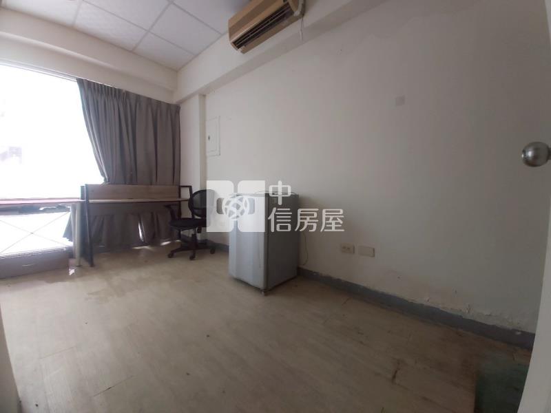 中華家樂福多功能透天房屋室內格局與周邊環境