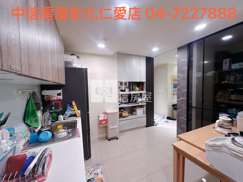 文化中山雙車位精品屋房屋室內格局與周邊環境