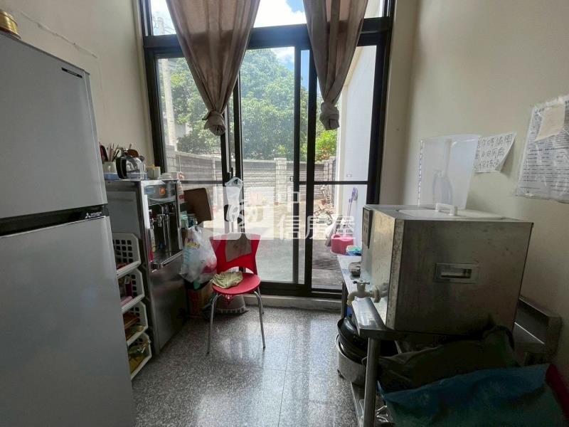 神岡十五米路透天店面房屋室內格局與周邊環境