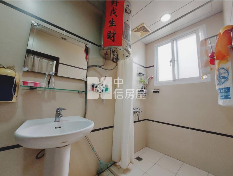 永康復國整新典雅傳統車庫透天房屋室內格局與周邊環境
