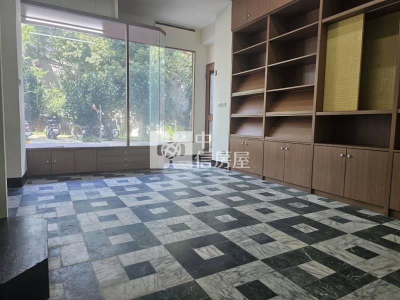 (A)幸福黃昏市場一樓店住(中信卓越團隊)房屋室內格局與周邊環境