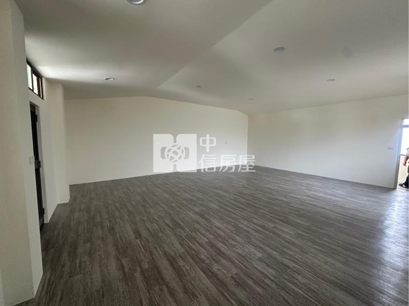 ▲崇德路美四房房屋室內格局與周邊環境