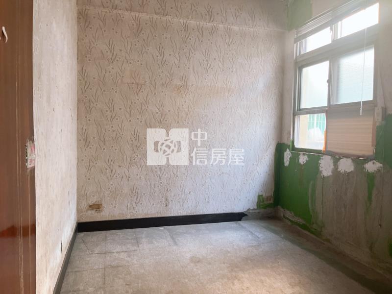 後甲國中明亮三房寓房屋室內格局與周邊環境