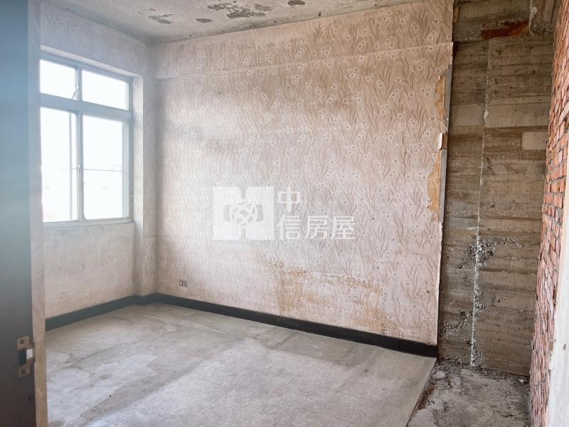 後甲國中明亮三房寓房屋室內格局與周邊環境