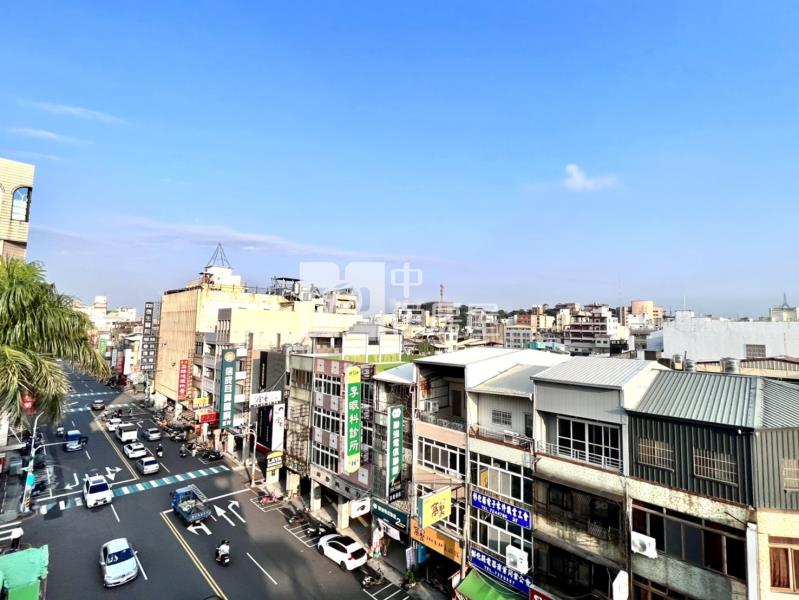 彰化市正三民路熱鬧透店房屋室內格局與周邊環境
