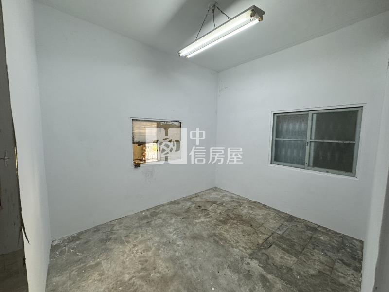 歸仁信義北路透天房屋室內格局與周邊環境