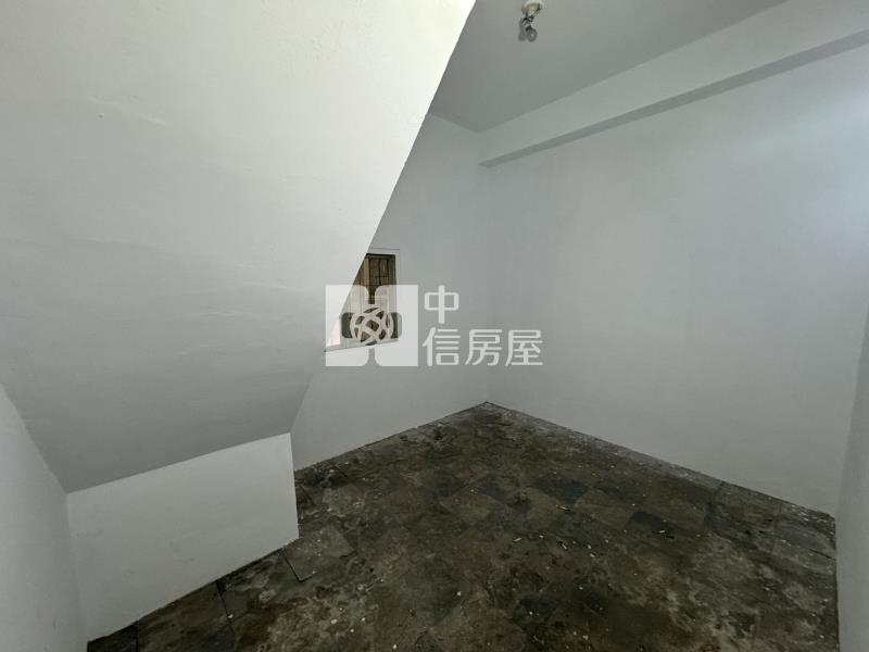 歸仁信義北路透天房屋室內格局與周邊環境