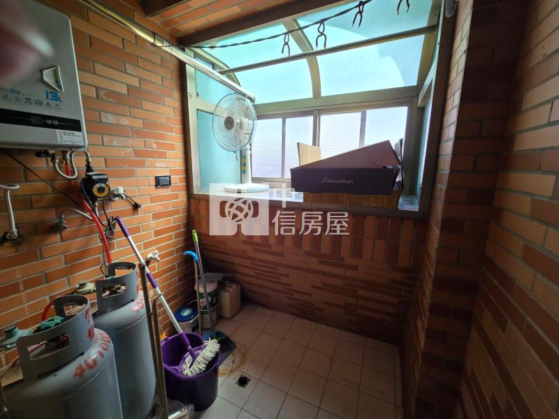 林森國小北帝國二期美三房車房屋室內格局與周邊環境