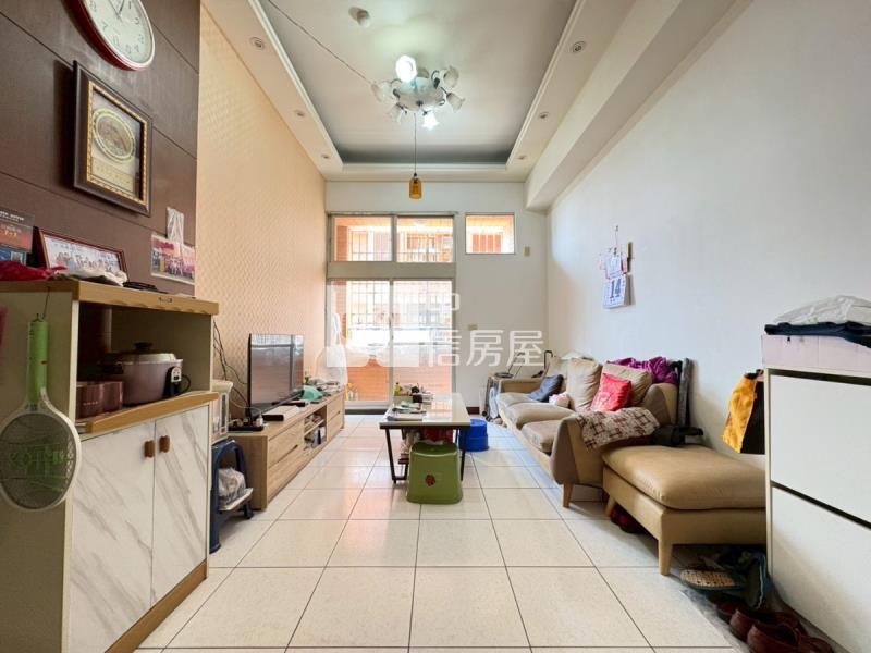 工學商圈採光2+1房美屋房屋室內格局與周邊環境