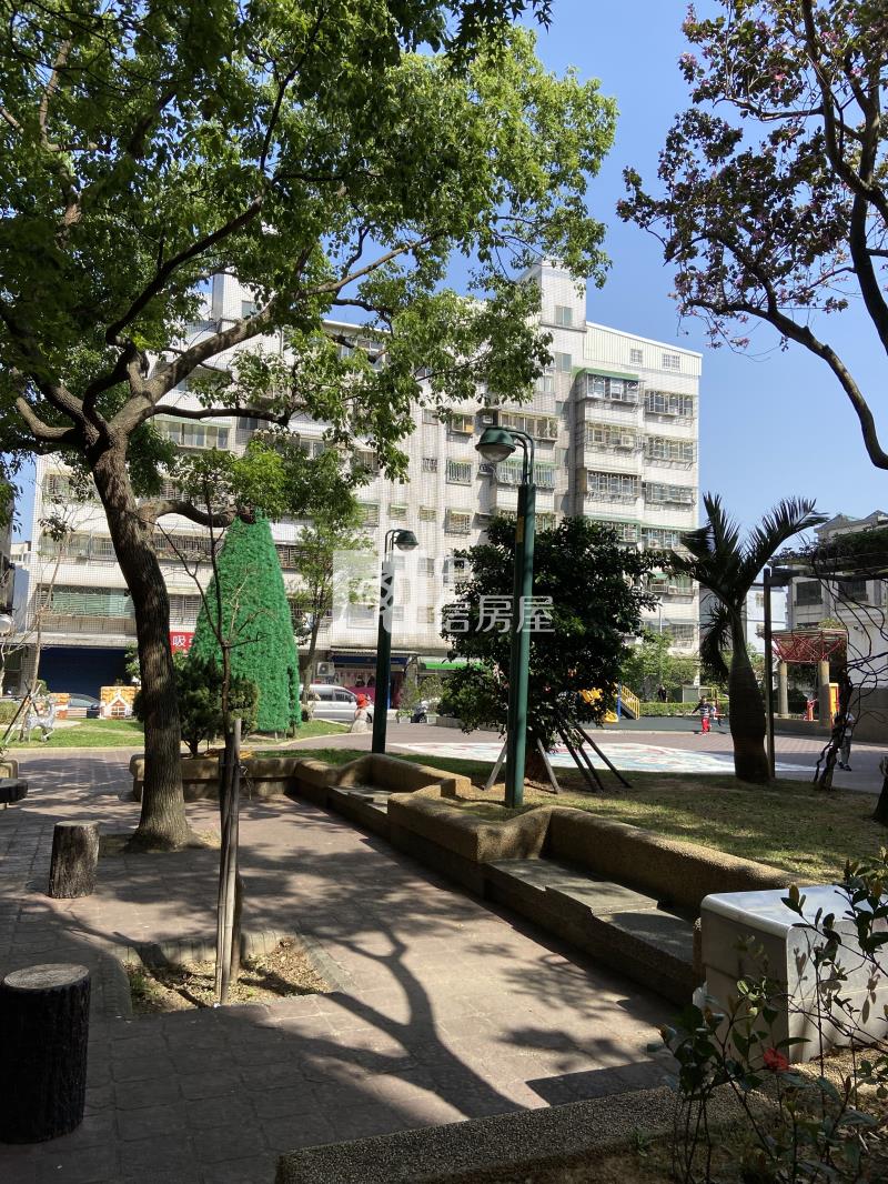 近幸福市場金店面房屋室內格局與周邊環境