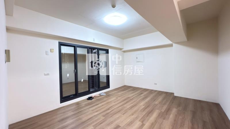 僑平國小前  ★影音空拍在中信嘉義玉山店房屋室內格局與周邊環境