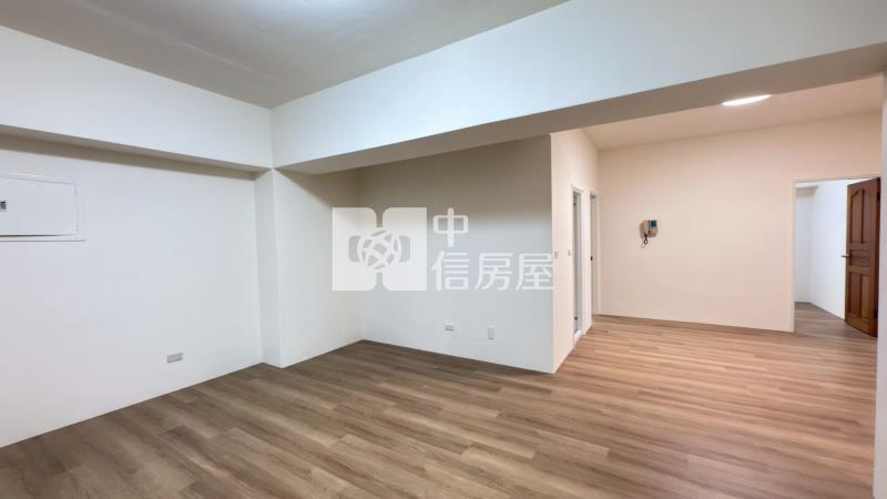 僑平國小前  ★影音空拍在中信嘉義玉山店房屋室內格局與周邊環境