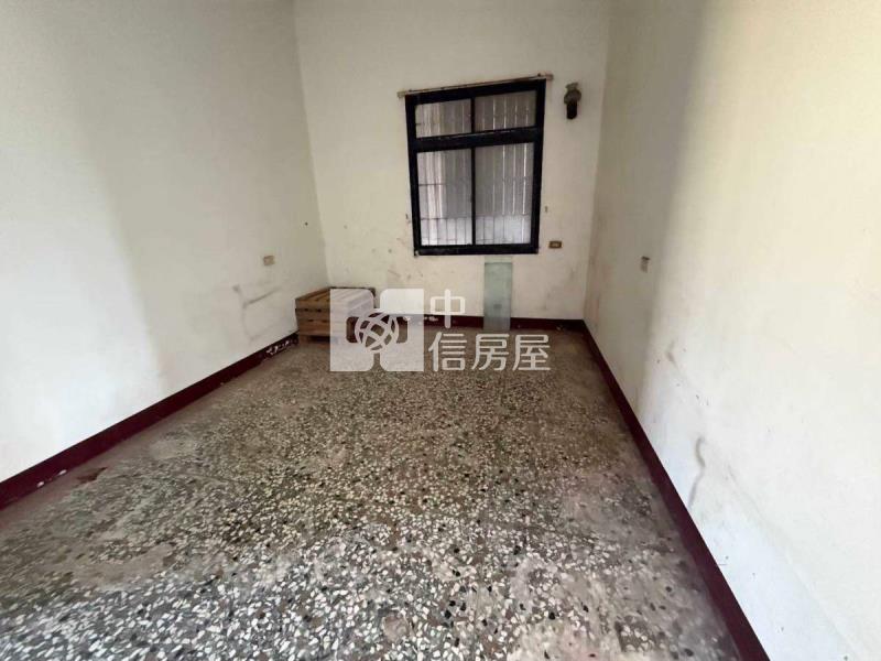 5U42銅鑼農舍+千坪農地房屋室內格局與周邊環境
