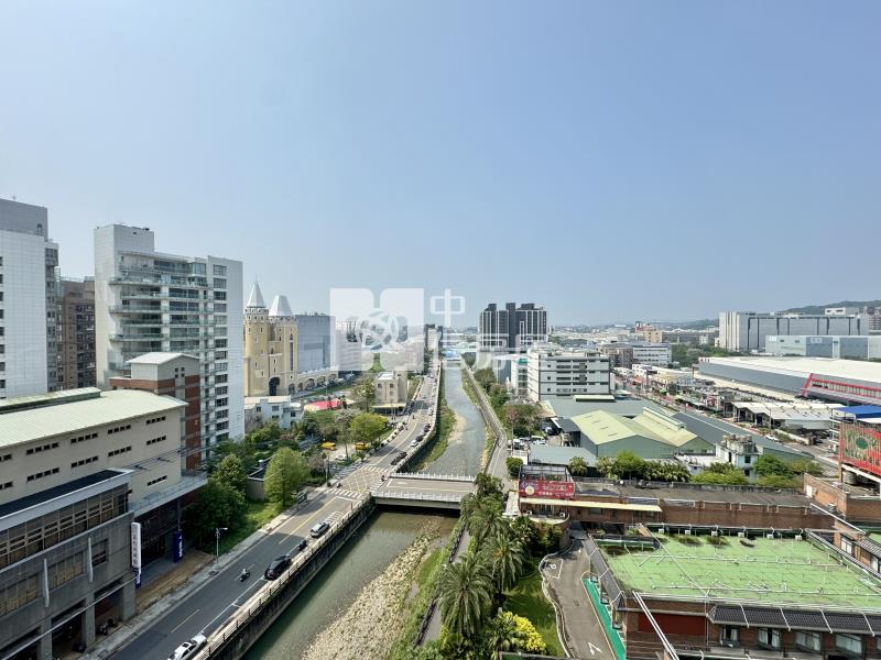 【神馬】台茂高樓河景4房+車房屋室內格局與周邊環境