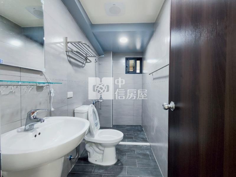 內壢成功路翻新透天房屋室內格局與周邊環境