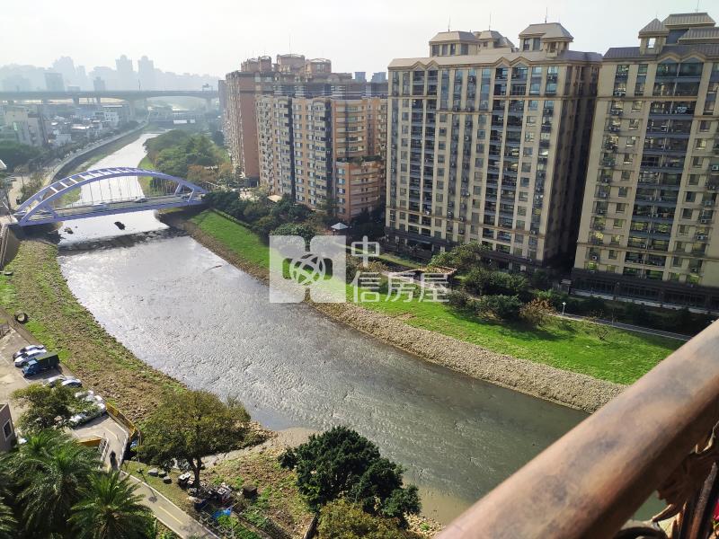 中悅帝寶房屋室內格局與周邊環境