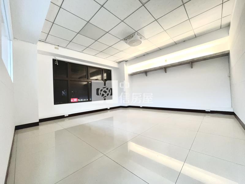 大溪員樹林鄰台三線1+2樓兩間打通店住雙車位房屋室內格局與周邊環境