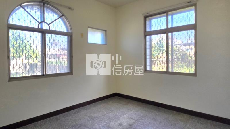 佳里營頂可停四車豪墅房屋室內格局與周邊環境