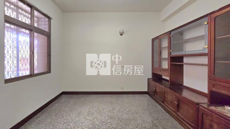 佳里營頂可停四車豪墅房屋室內格局與周邊環境